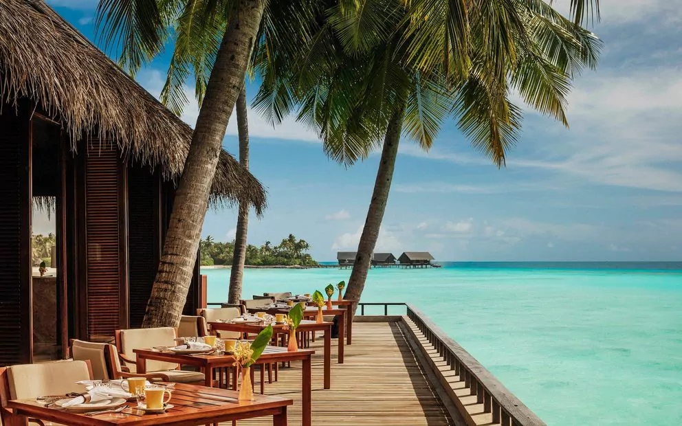 ресторан The One&Only Reethi Rah Hotel